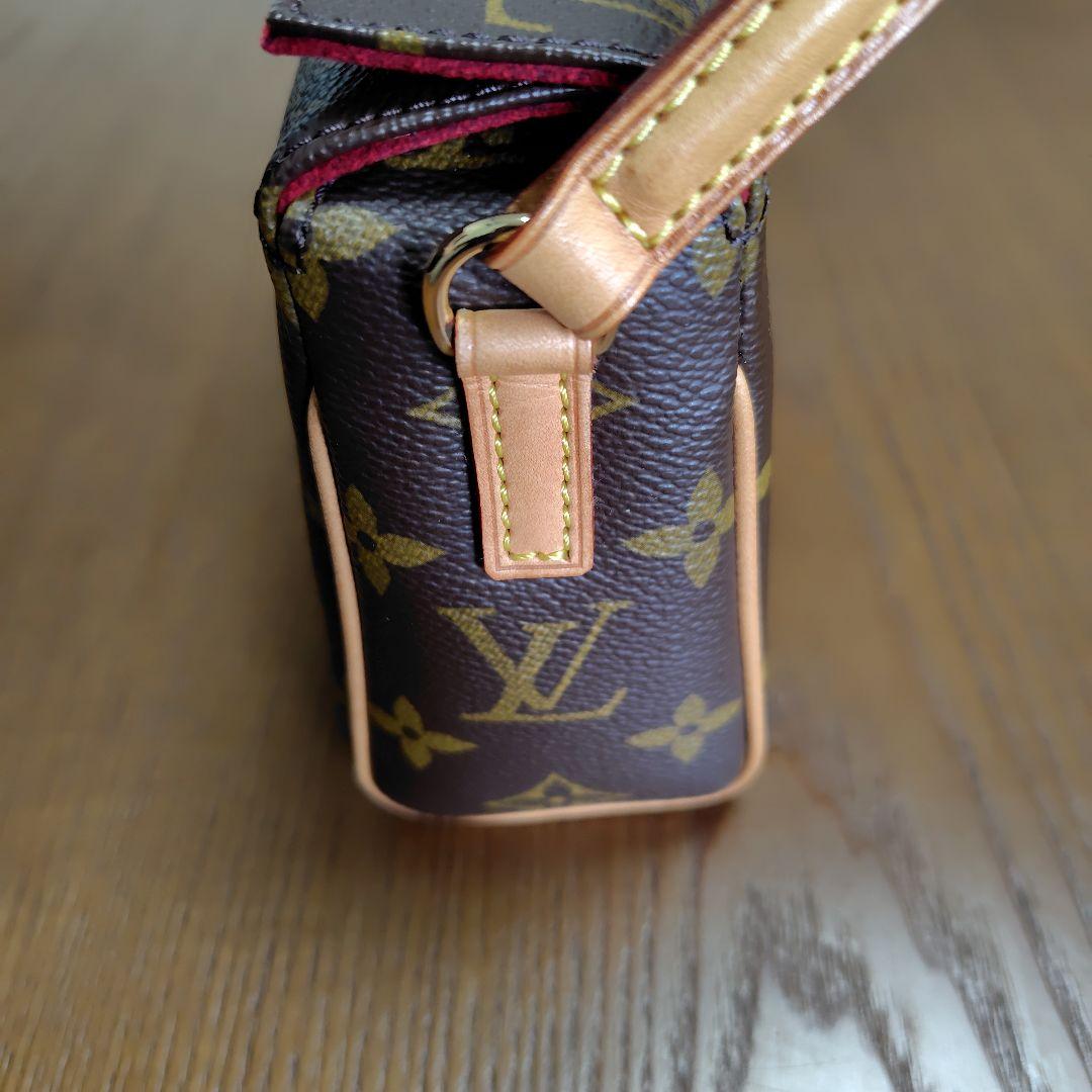 ベ*ン様 超超！美品Louis Vuitton レシタル 百貨店購入品