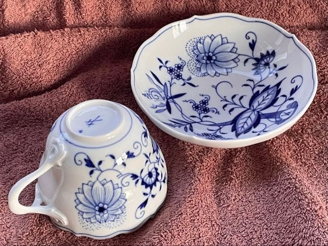 Meissen マイセン ブルーオニオン　カップ＆ソーサー 1客