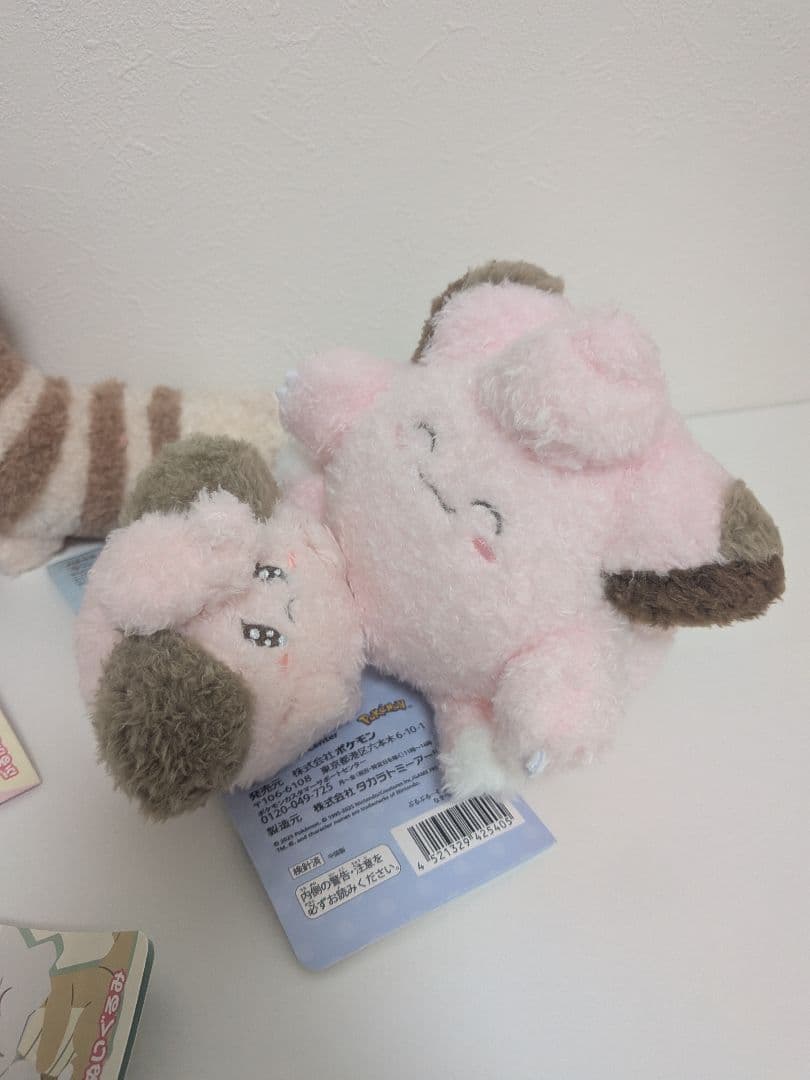 ポケモンセンター　ぶるぶる…むぎゅ！ぬいぐるみ　4種セット