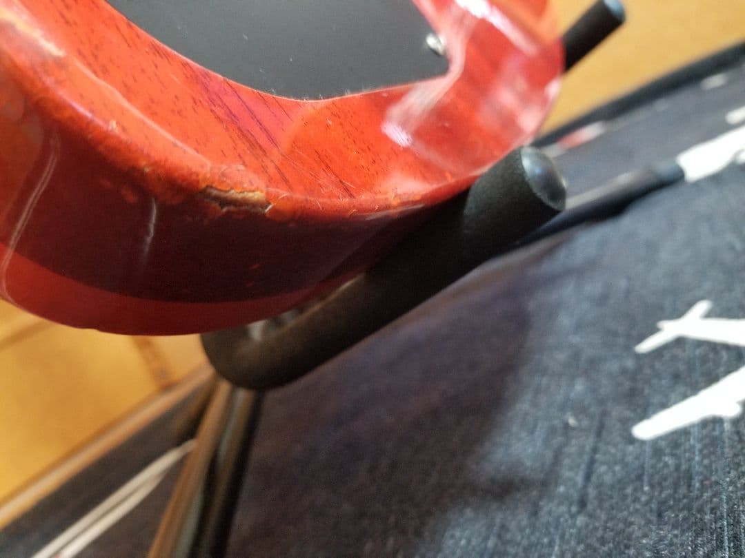 Fernandes Kiyoshi モデル Mod EMGピックアップ。