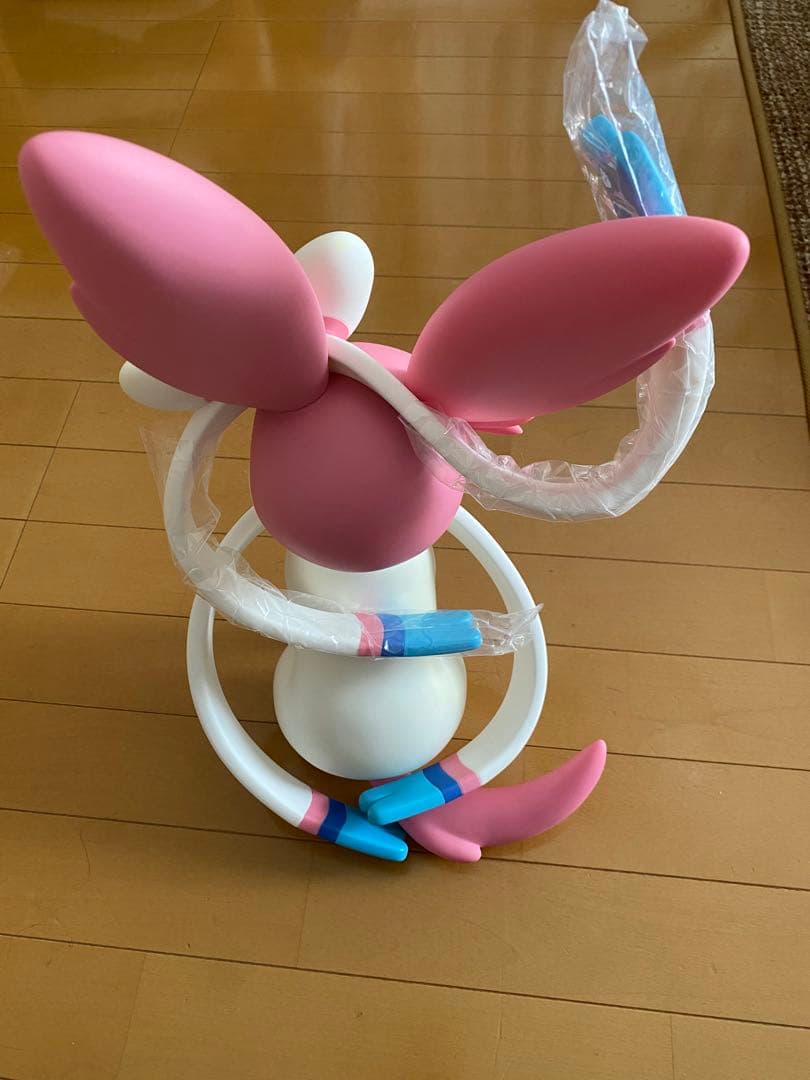 訳あり特価　ポケモン　ニンフィア　海外限定 フィギュア 正規品 FUNISM