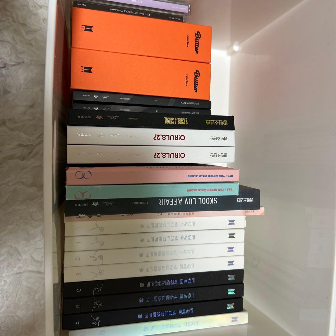 BTSグッズまとめ売り