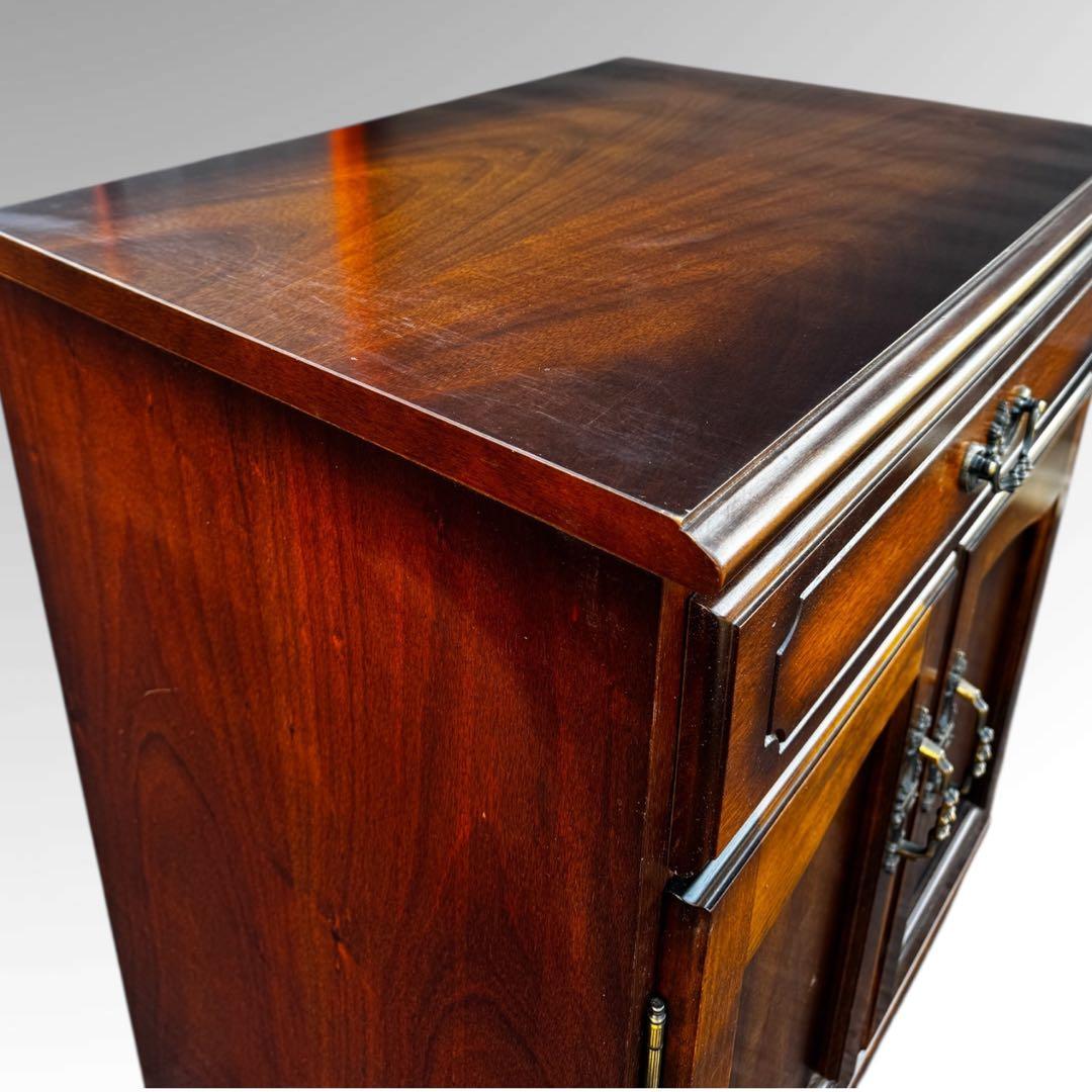 カリモク コロニアル キャビネット 花台 チェスト アンティーク調　約9.3万