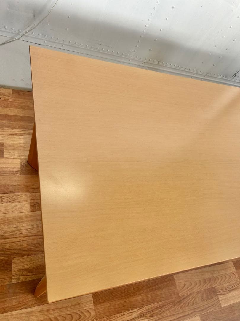 667 大塚家具 ダイニングテーブル　北欧風 モダン ナチュラル 幅135 a