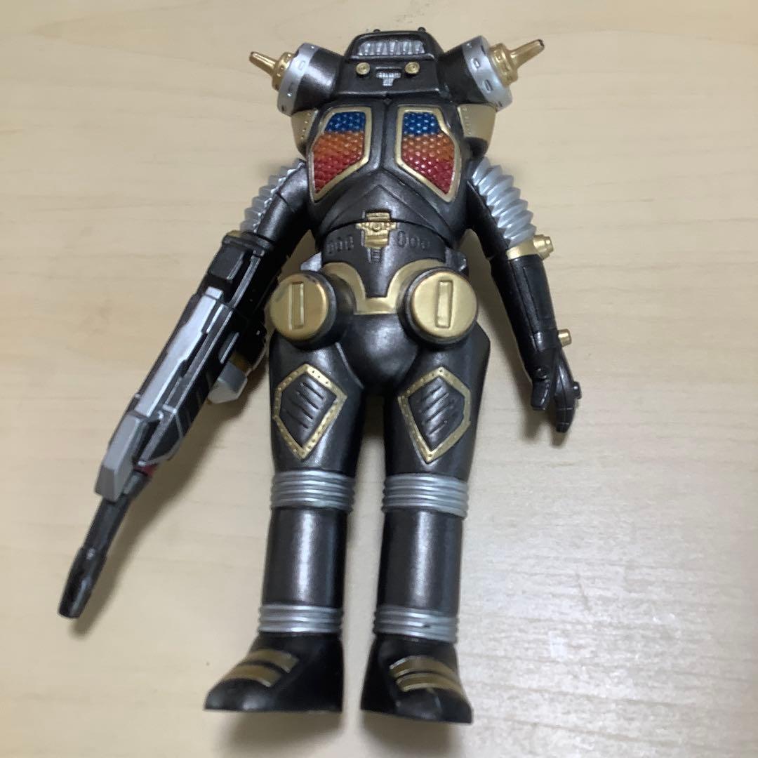 ウルトラ怪獣シリーズ60 キングジョーブラッソフビフィギュア