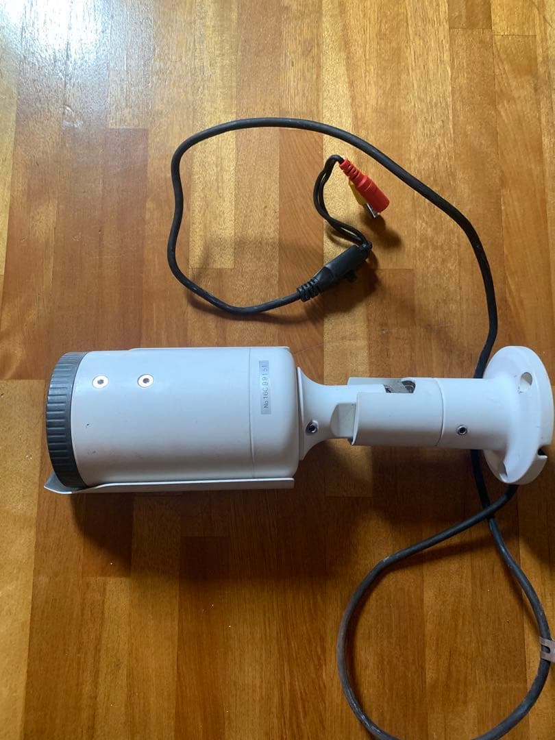 塚本無線の200万画素　防水防犯カメラと録画機セット