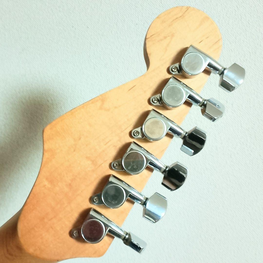 美品　PhotoGenic　ストラトキャスタータイプ　エレキギター　サンバースト