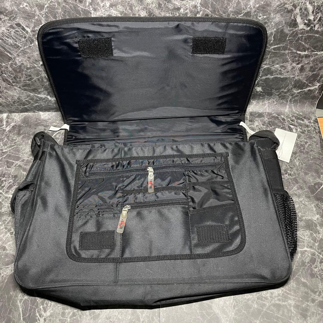 ヘルシング　ショルダーバック