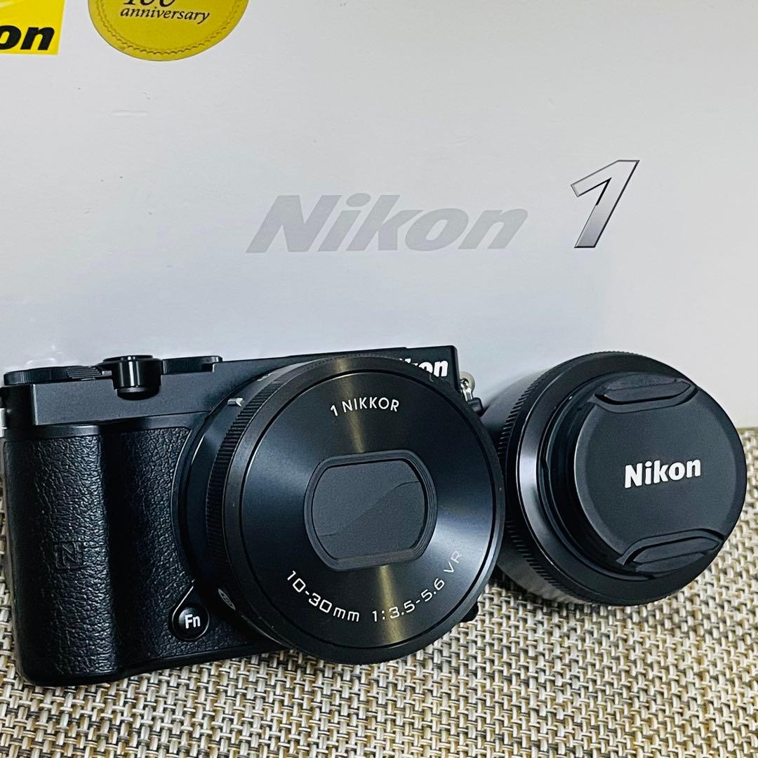 Nikon 1 J5 ミラーレス一眼 ダブルレンズキット 純正バッテリー2個付
