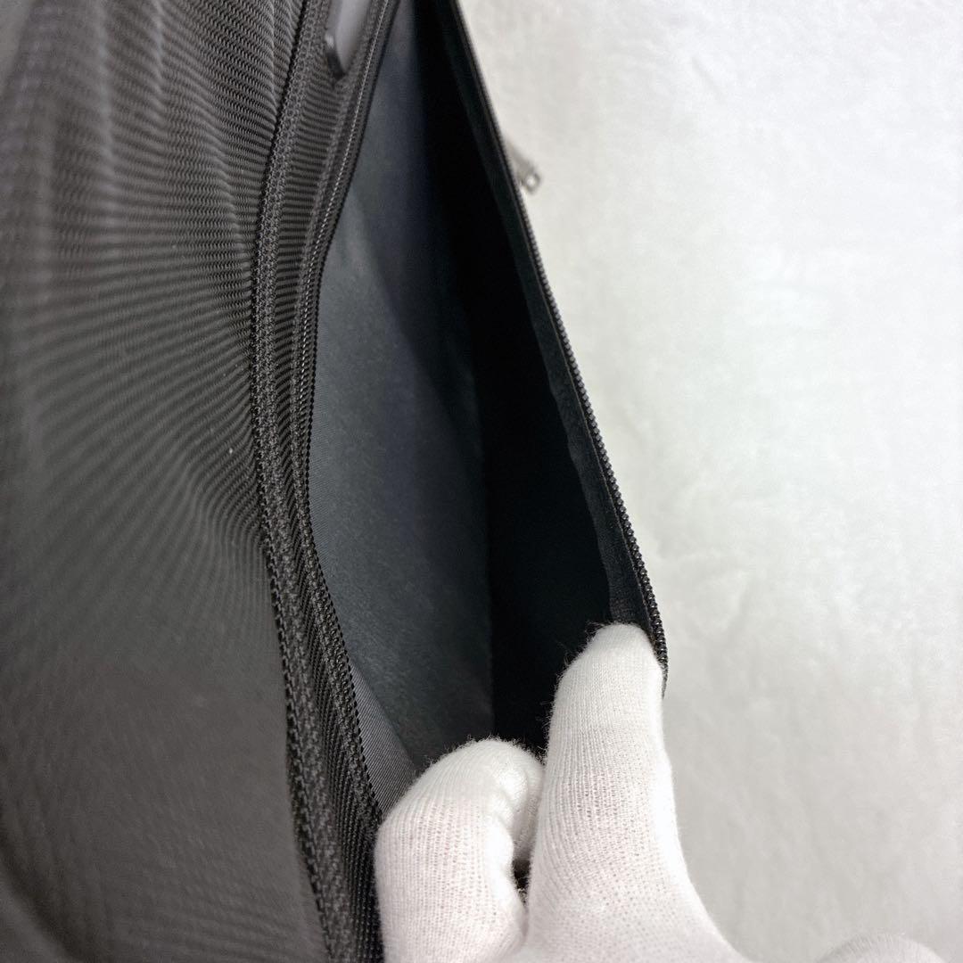 TUMI トゥミ 4輪　スーツケース 機内持ち込み可　ビジネスキャリー　ブラック