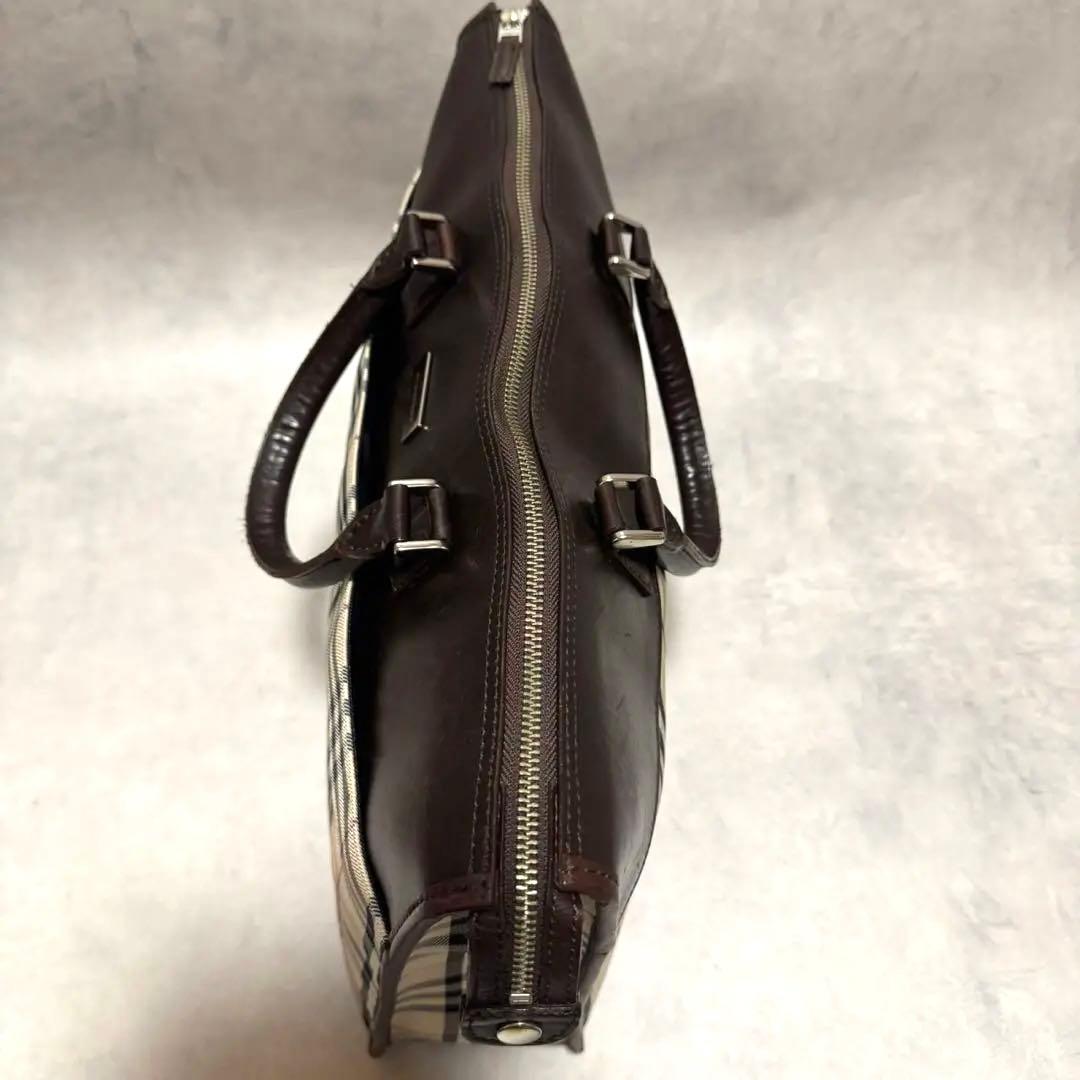 バーバリー　ビジネスバック　ノバチェック　ブラウン　ロゴプレート　A4◎