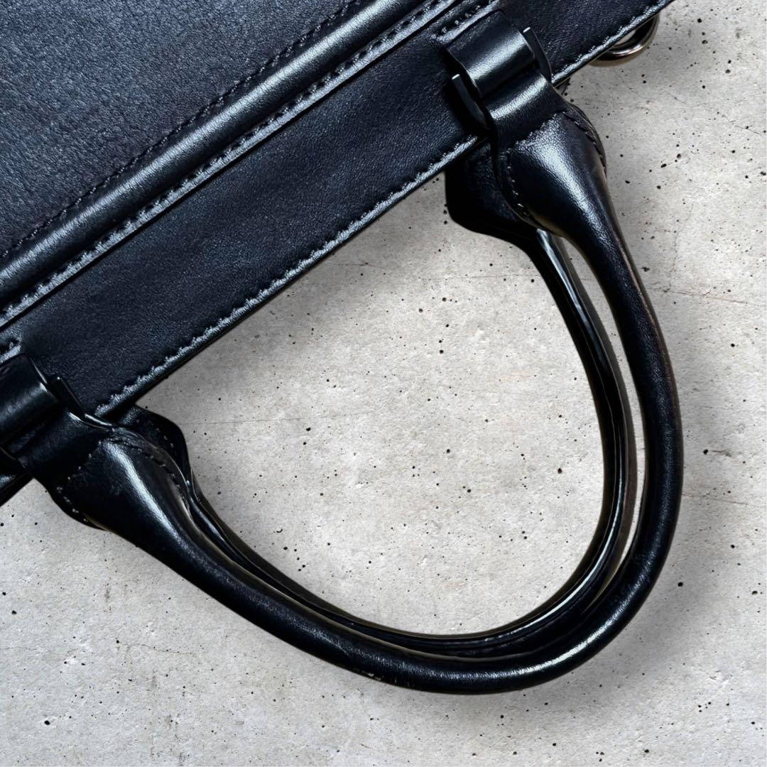 良品　ディーゼル　ハンドバッグ　レザー　エンボス　BADIA 腕掛け　黒