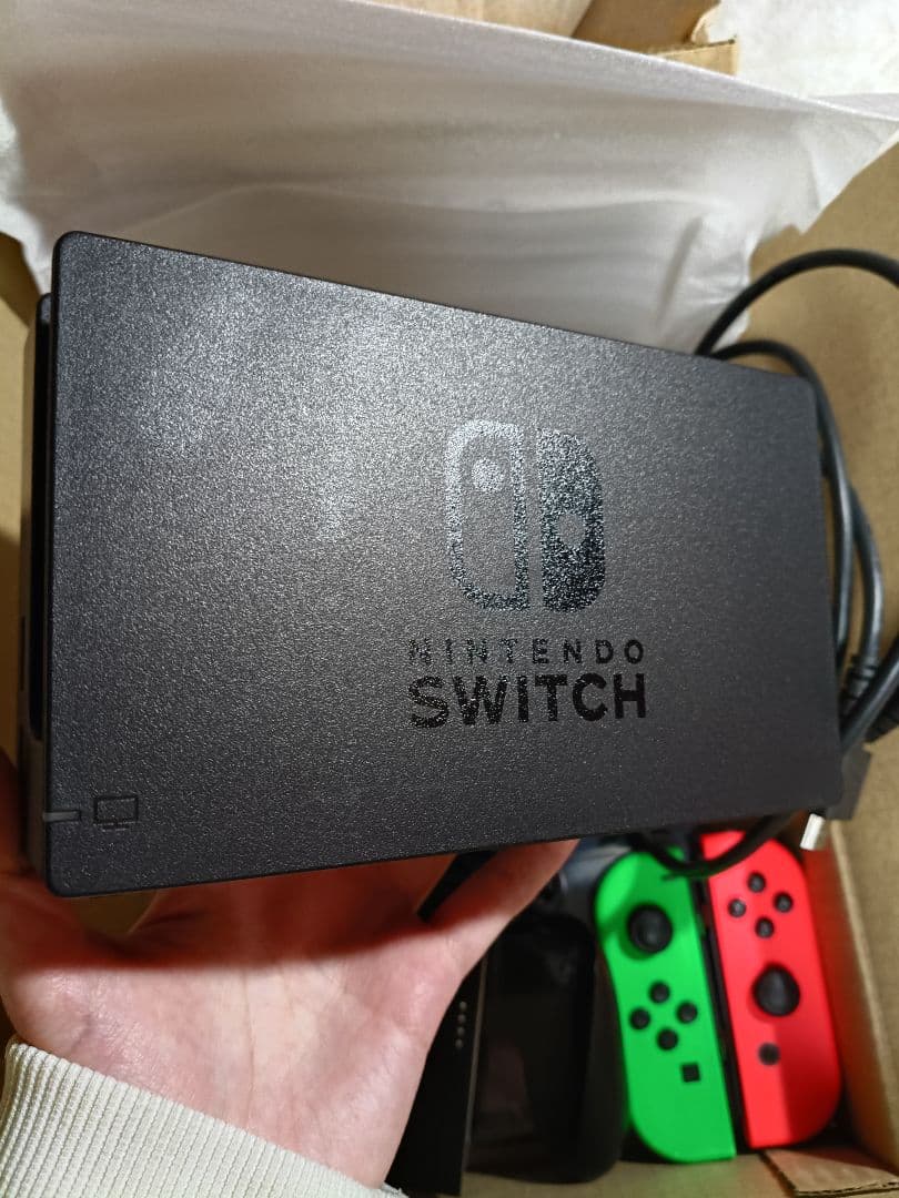 バ*ル様 Nintendo Switch XKJ バッテリー強化版 箱なし 完品