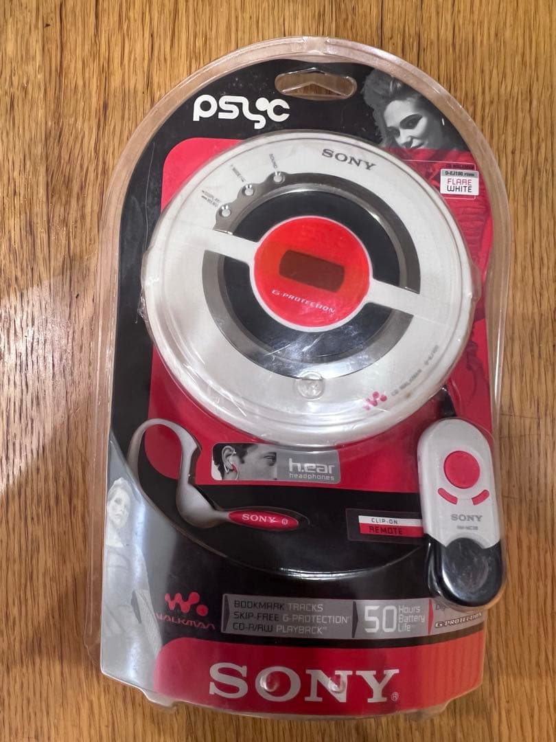 新品未開封 SONY Walkman CDプレーヤー D-EJ100 PSWHI
