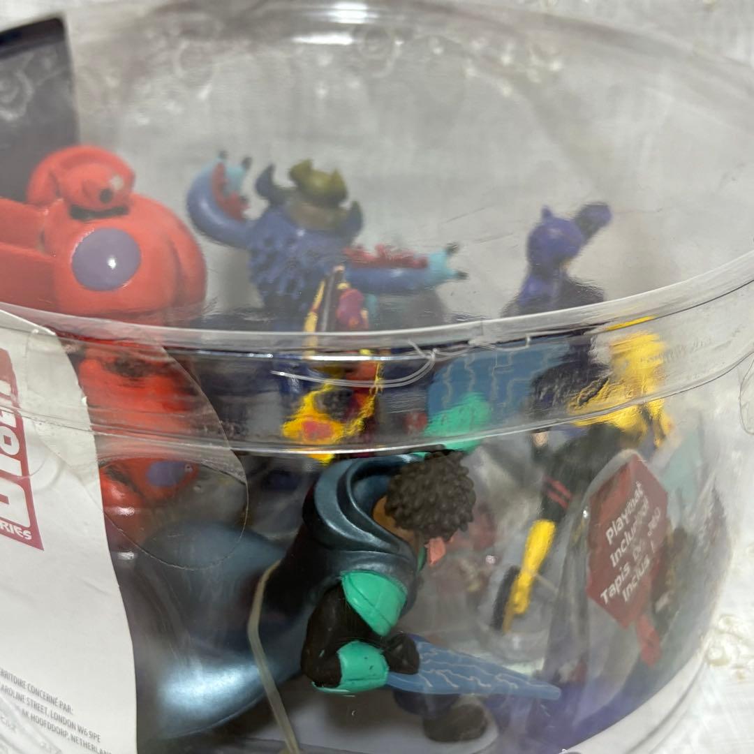 ベイマックス　フィギュア