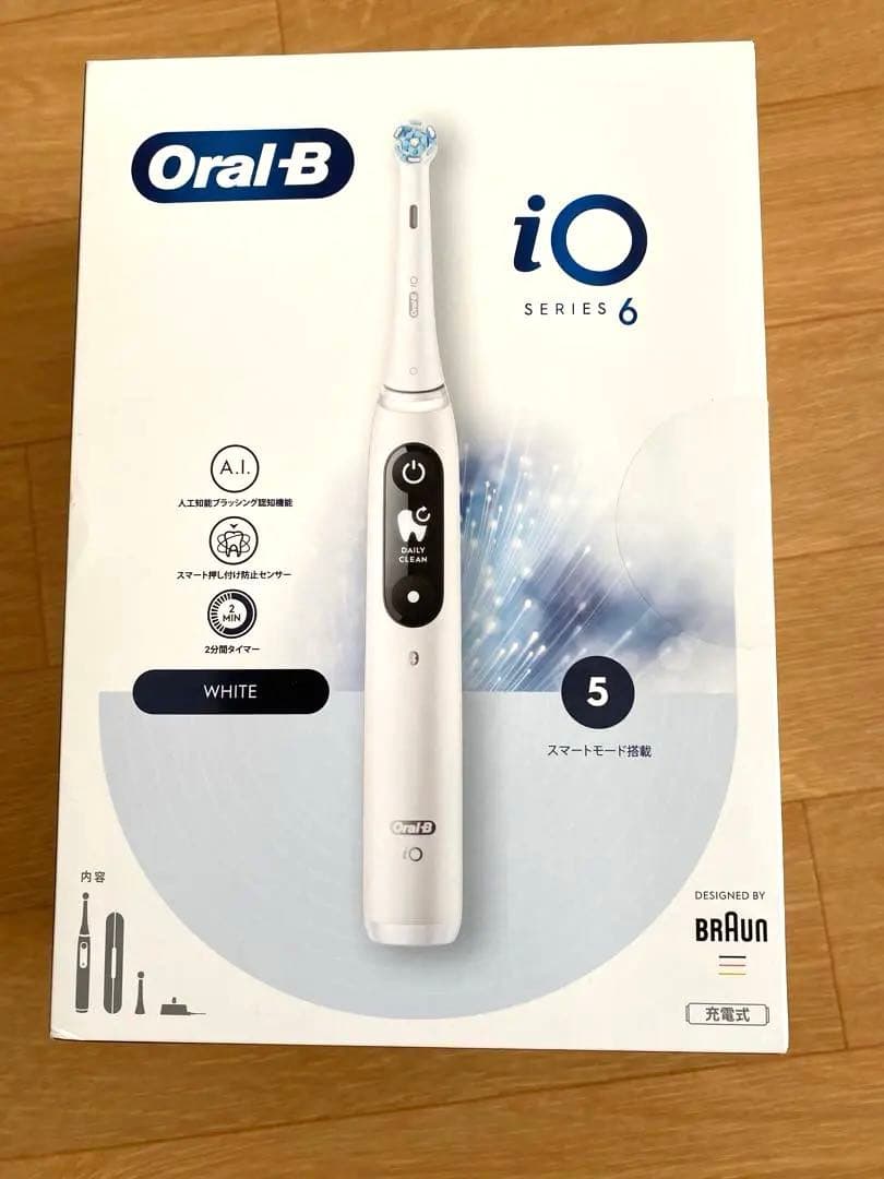 電動歯ブラシ　ブラウンOral-B iO6 ホワイトiOM6216 1K WT