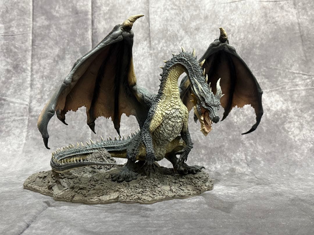 CFBクリエイターズモデル 黒龍ミラボレアス　モンスターハンター