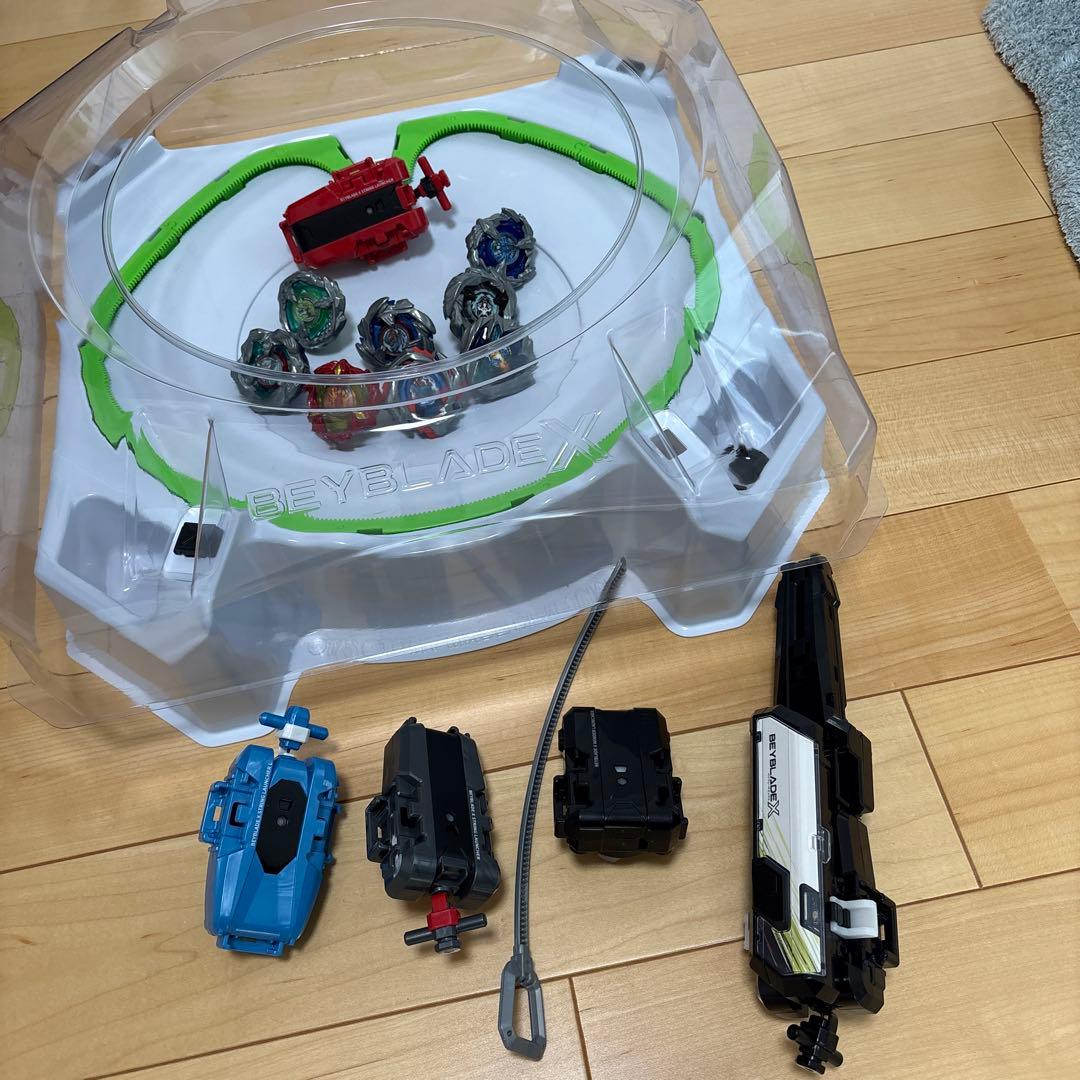 ち*し様 ベイブレードx まとめ売り