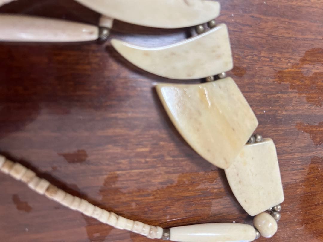 鯨歯？ネックレス　アクセサリー