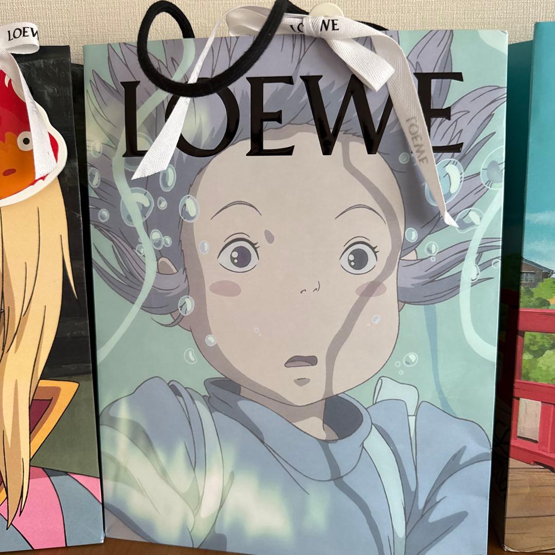 ロエベ LOEWE 千と千尋の神隠し ハウルの動く城 限定ショッパー＆マッチ他