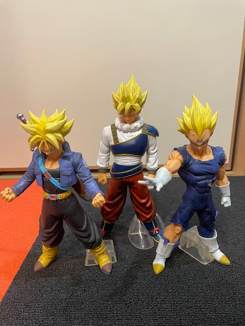 ドラゴンボール 一番くじ　スーパーサイヤ人　3体セット