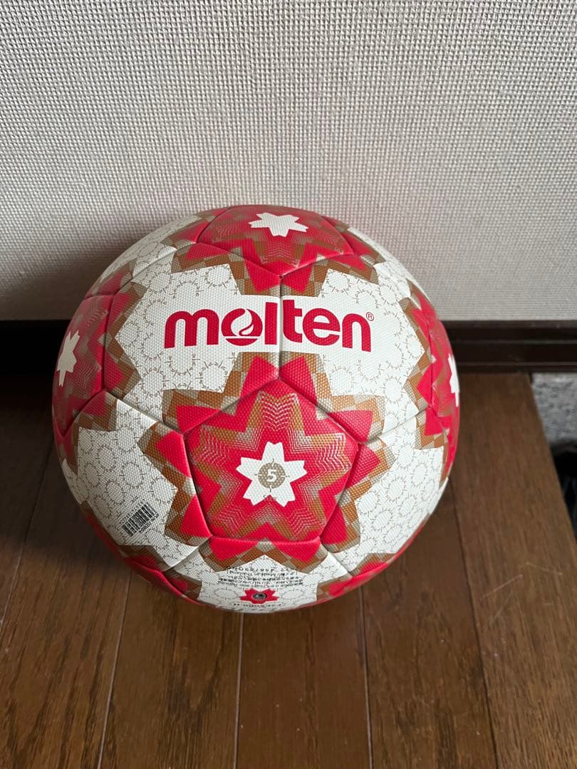 molten 5号サッカーボール ホワイト/レッド