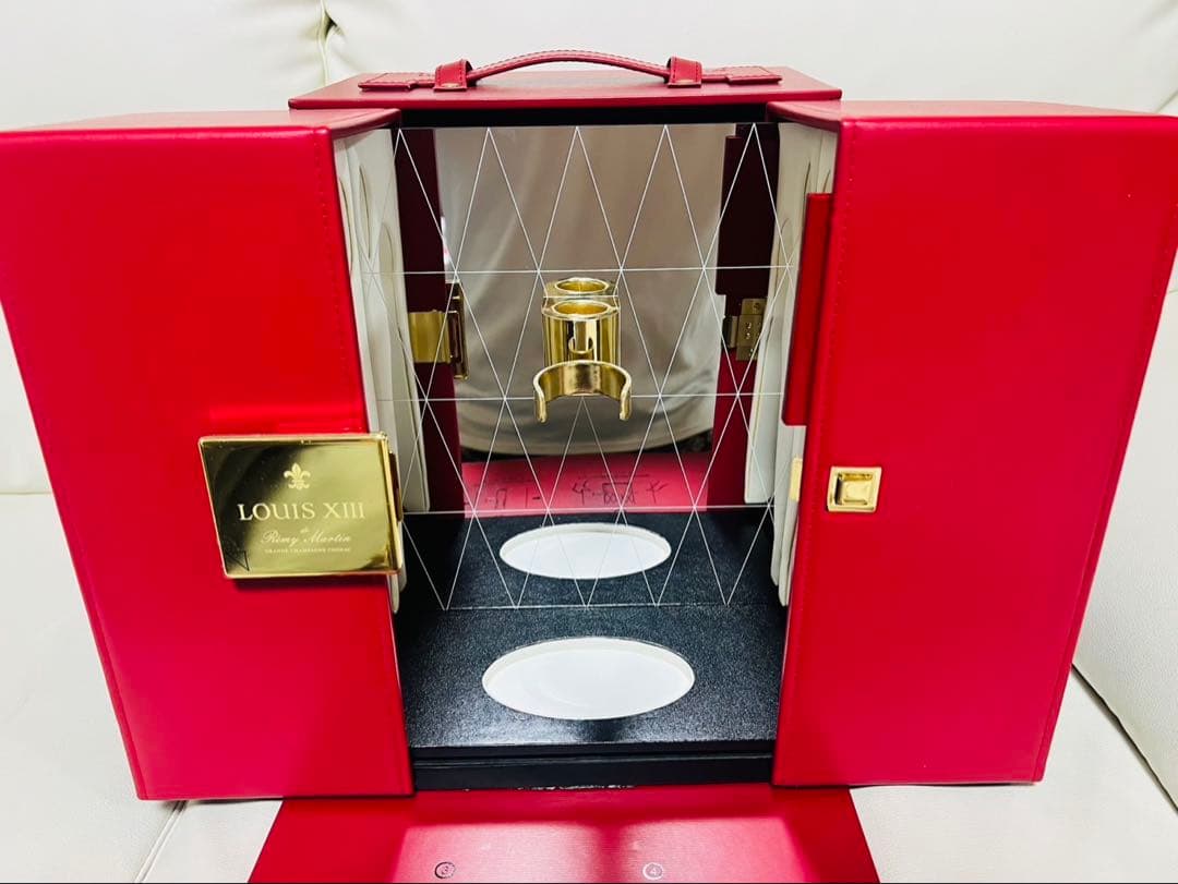 レミーマルタン ルイ13世　バカラ　冊子・替栓・化粧箱・外箱！未開封　正規品