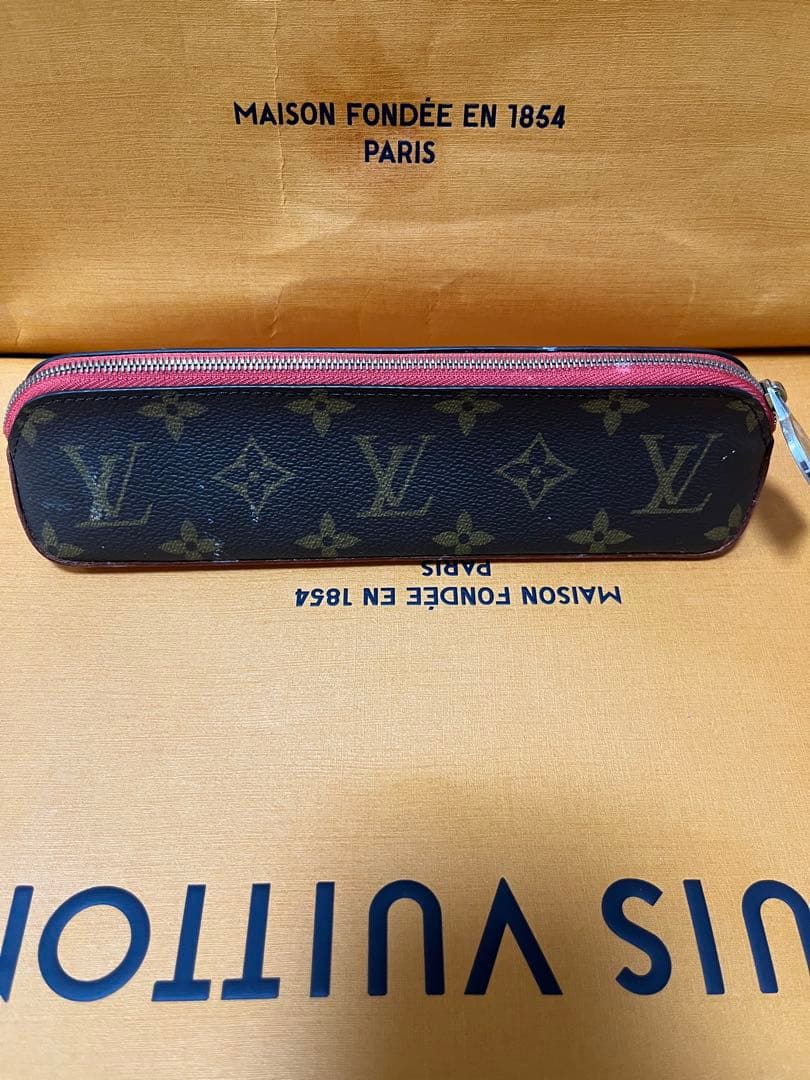 Louis Vuitton 筆箱 黒/赤