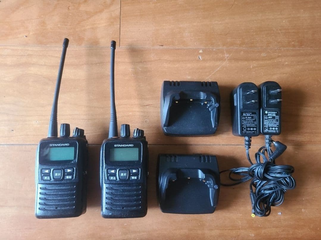 デジタル簡易無線機　VXD450U 2台セット STANDARD トランシーバー