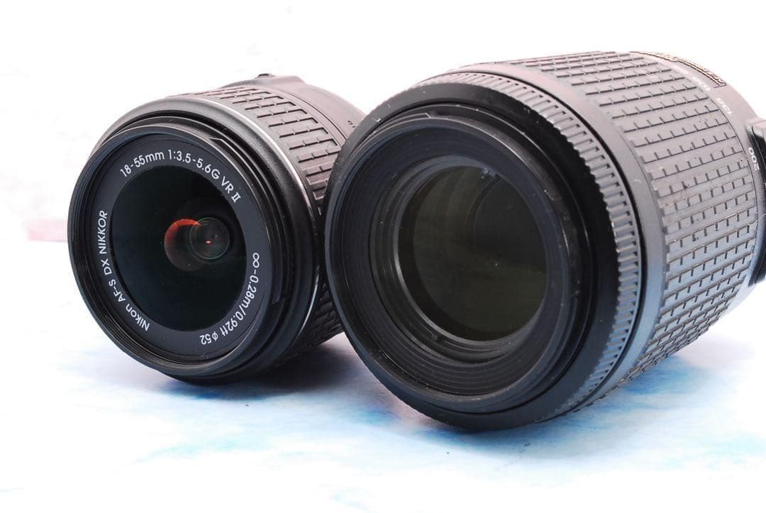 ✨Nikon D5600✨ショット数少✨一眼レフカメラ✨望遠レンズ付Wレンズ