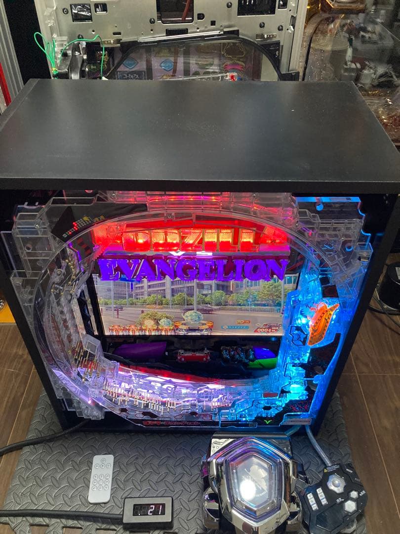 【超希少】Pゴジラ対エヴァンゲリオン セカンドインパクト 卓上ボックス【送料込み