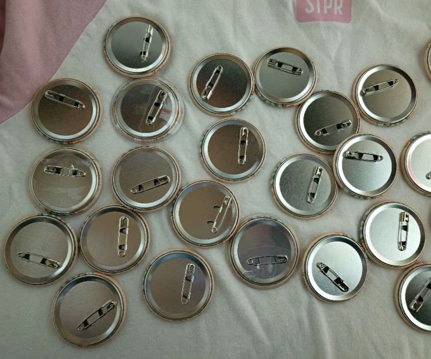 すとぷり　ジェル　缶バッチ　2022　newyear デフォ　ニューイヤー