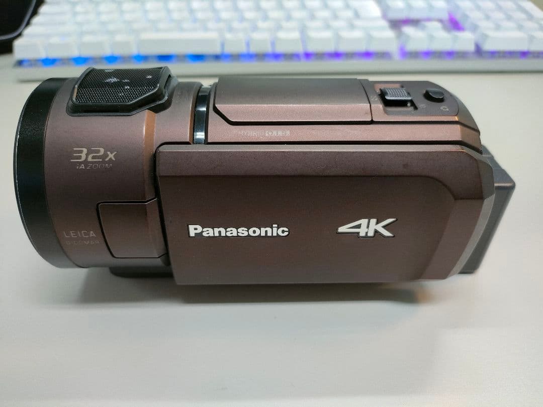 Panasonic 4Kビデオカメラ HC-VX1M ※純正バッテリー2個付き