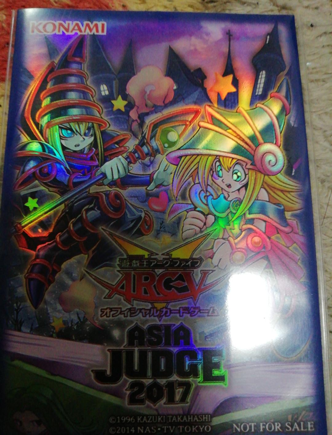 遊戯王　トゥーン　スリーブ　公式　遊戯王公式　遊戯王公式スリーブ　説明欄必読