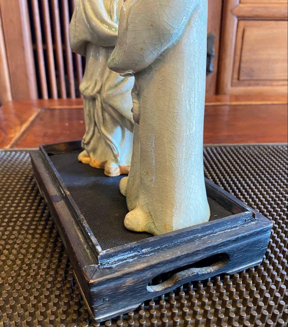 中国　青磁人物像ペア・鑑賞ケース付 ・ヴィンテージ　レア ・中国　台湾茶器