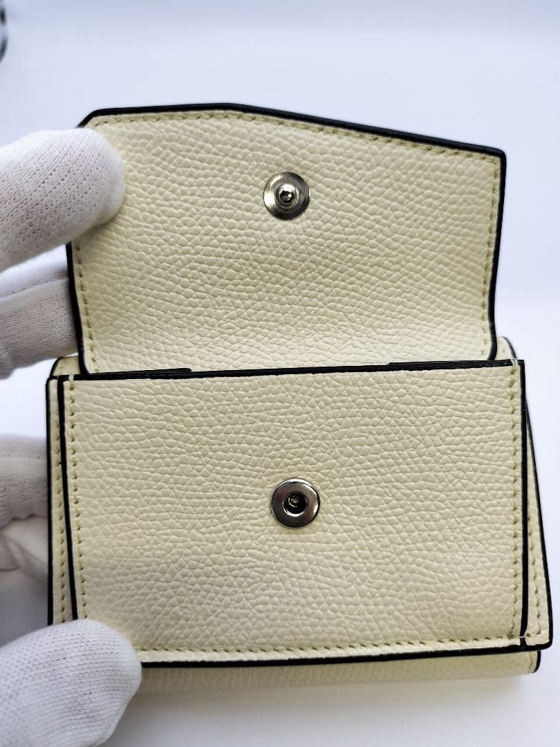 MY Valextra ホワイト 三つ折り財布