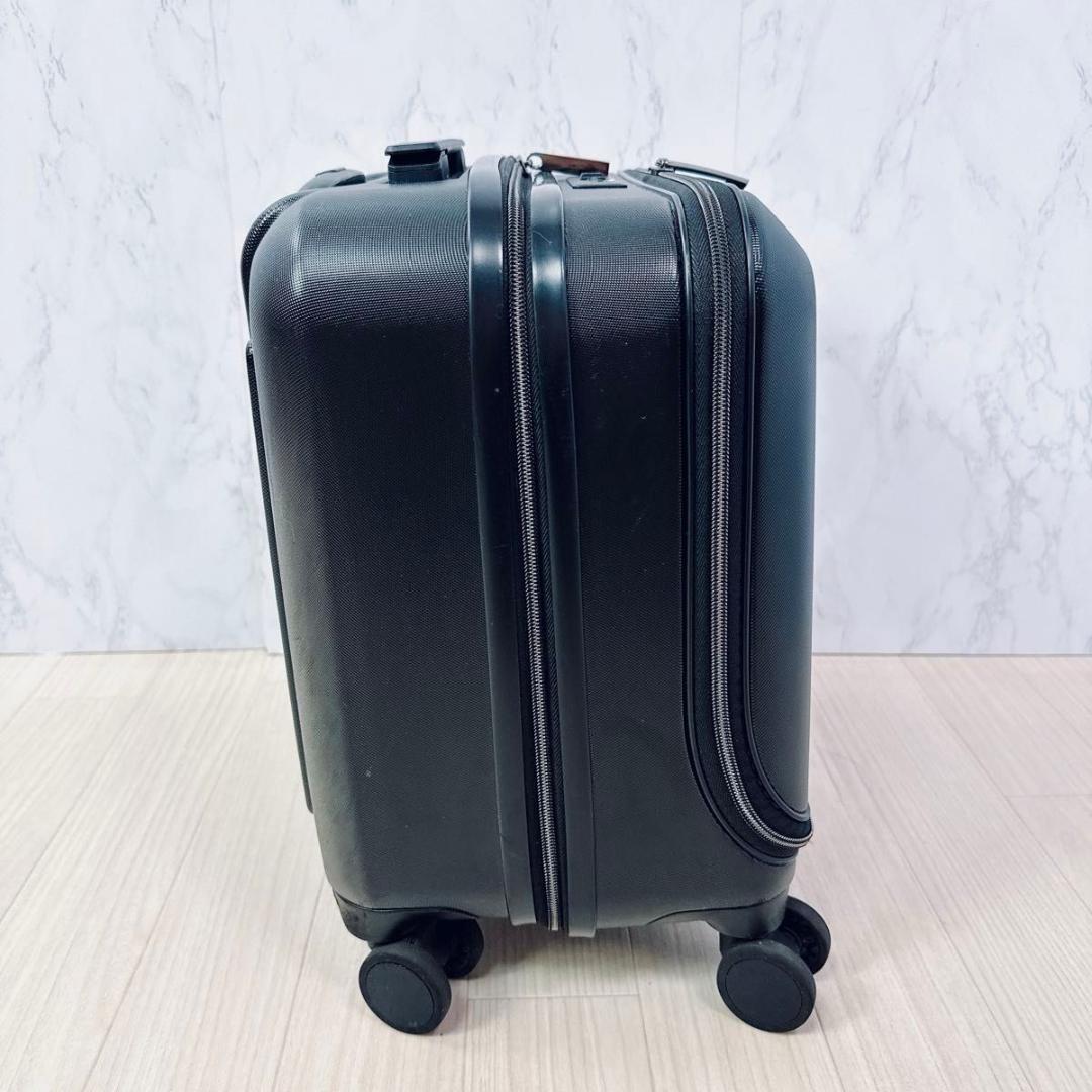 イノベーター INV20 Stone 33L Cabin スーツケース 機内持込