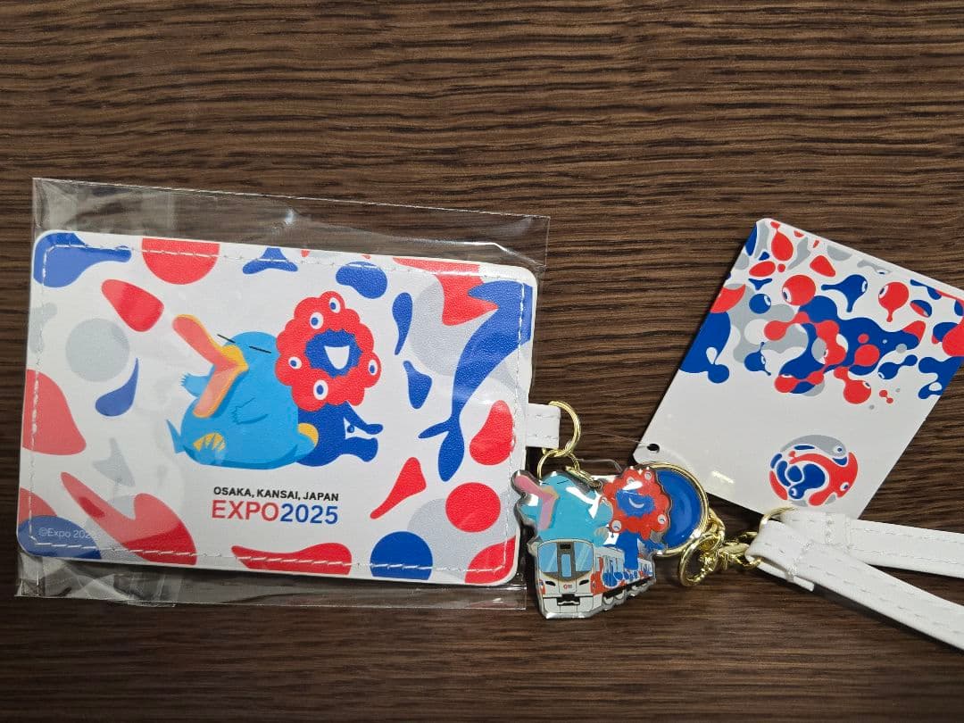 恭*哉様 完売品　万博限定ミャクミャク記念ICOCA + 合皮パスケースセット