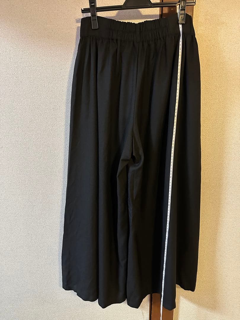 フラップ付ワイドパンツ