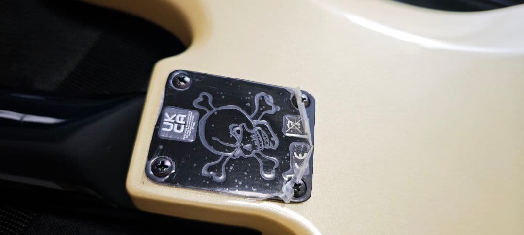 新品未使用Fender Duff McKagan Deluxe Bass