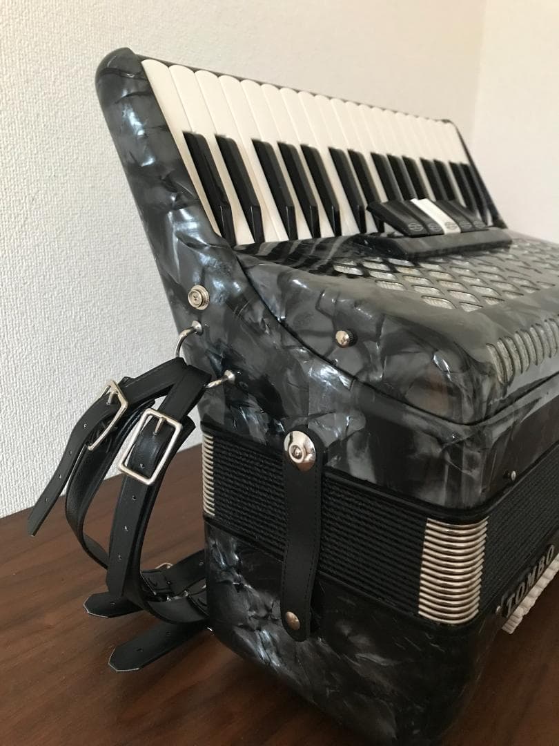 アコーディオン TOMBO グランデール GT-60