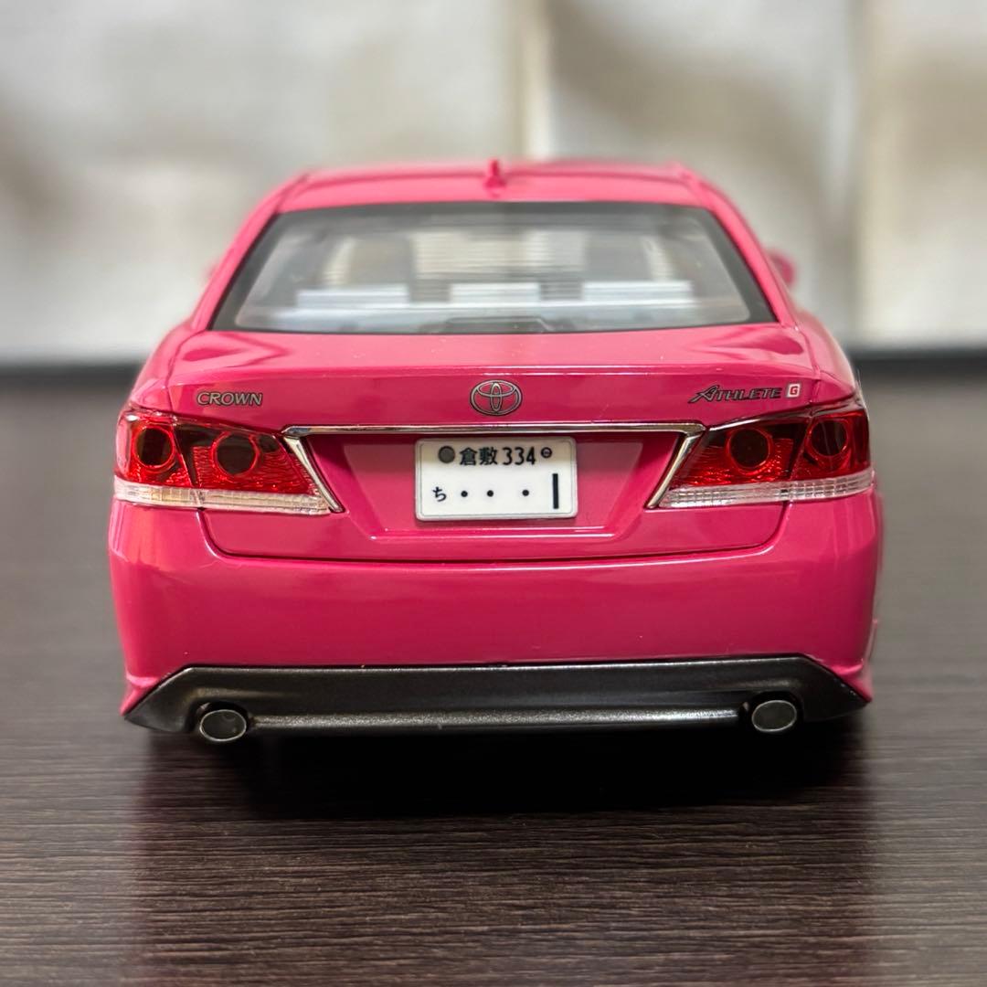 アオシマ 1/24プラモデル トヨタ 21クラウンアスリート ピンク 純ベタ仕様