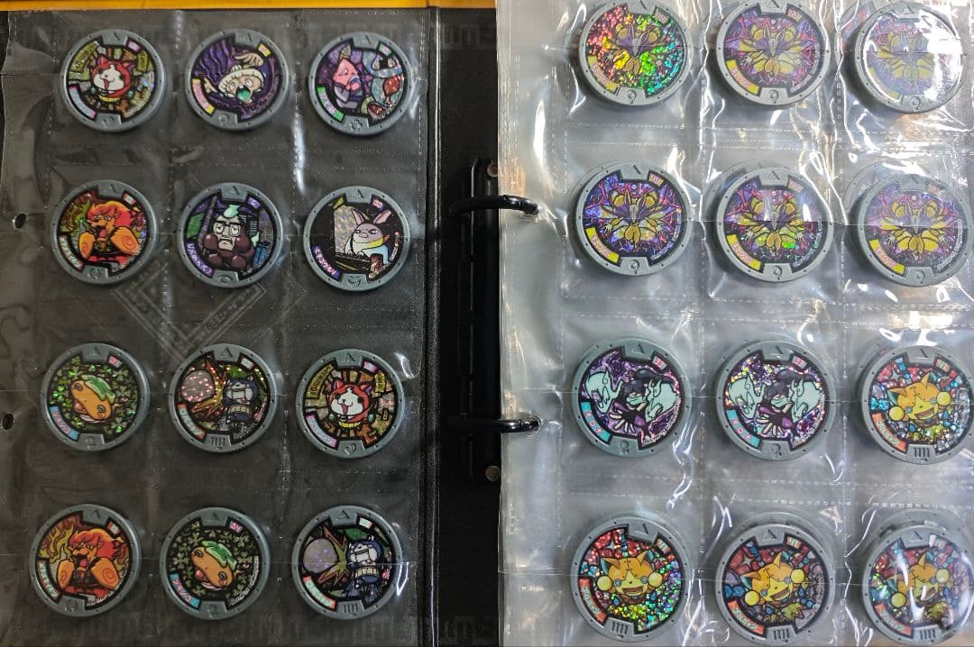 妖怪メダル　まとめ売り　引退品　大量