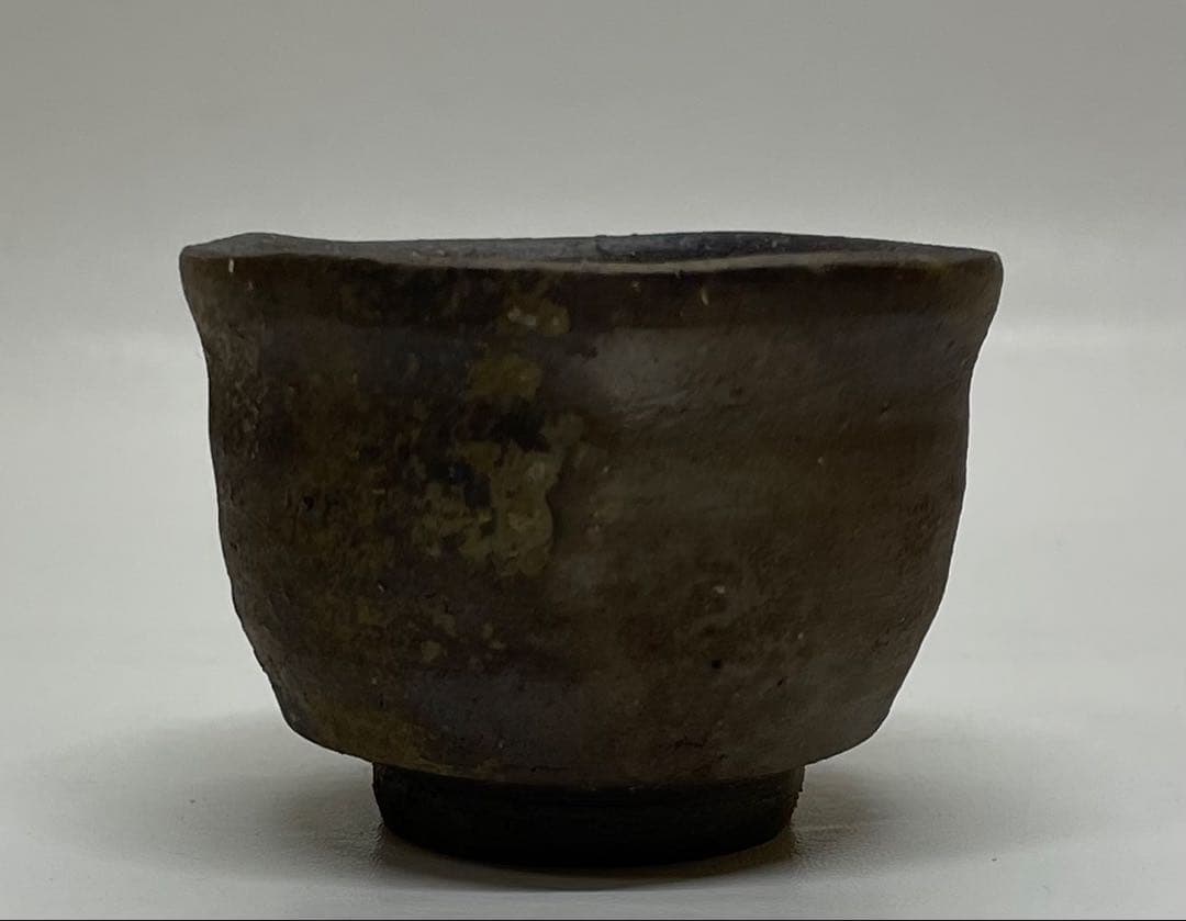 県指定重要無形文化財　森陶岳　備前焼　ぐい呑　共箱　　　J34