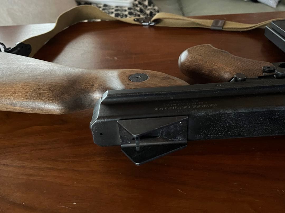 東京マルイ トンプソン ブローバック 木製ストック