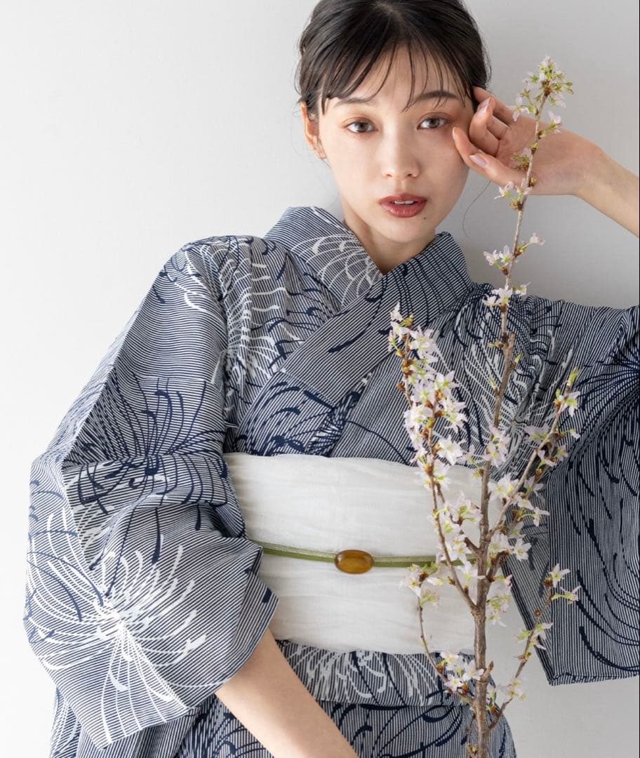 ゆかた館グレース花柄 浴衣・帯・下駄セット