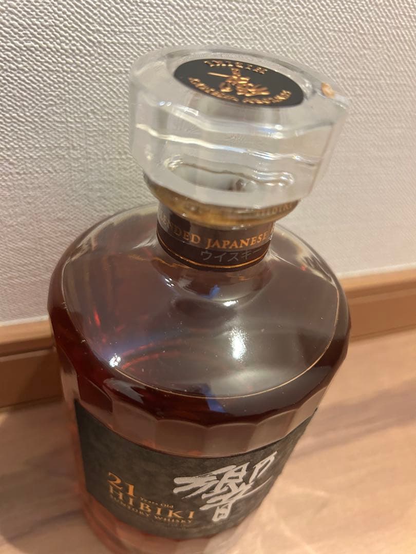 Hibiki 21年 ウイスキー 箱入り