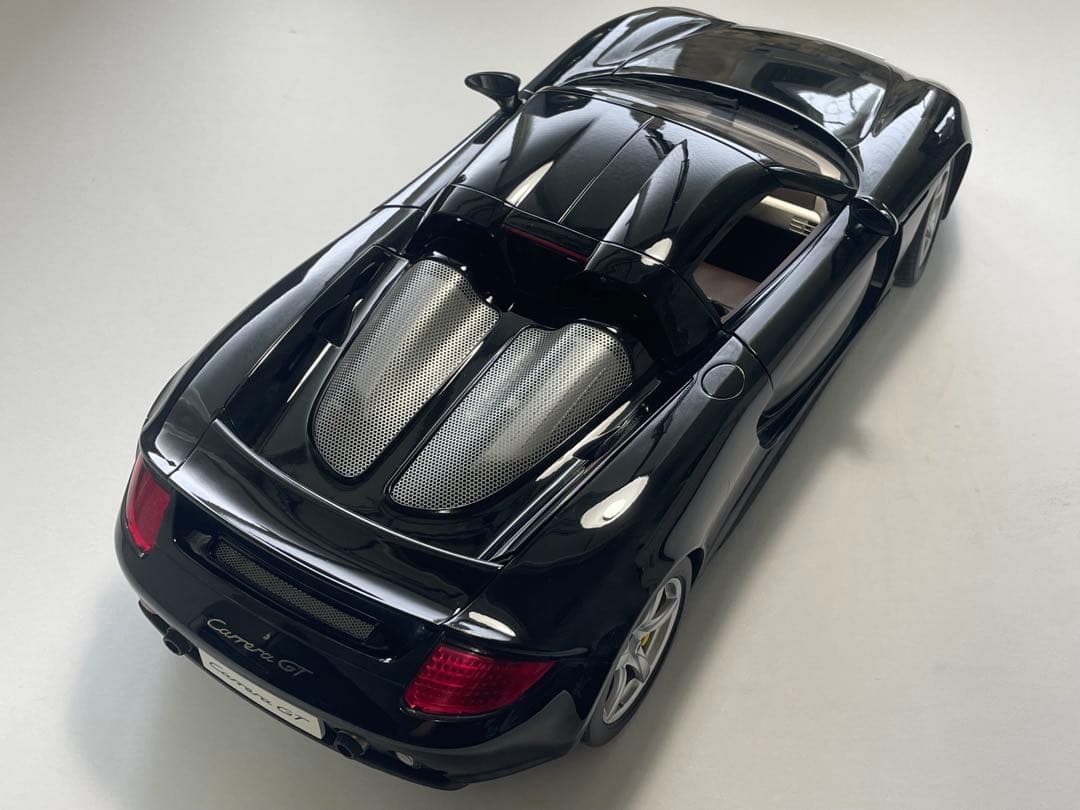 タミヤ1/12ポルシェカレラGT