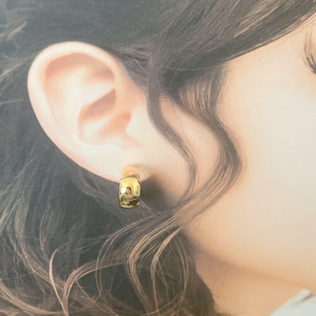 【34新品未使用】 月甲 K18YG ピアス フープピアス 刻印あり