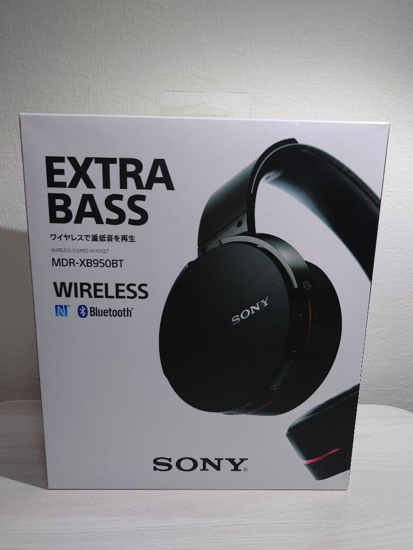 【田中】ワイヤレスヘッドホンMDR-XB950BT（ブラック）:ほぼ未使用